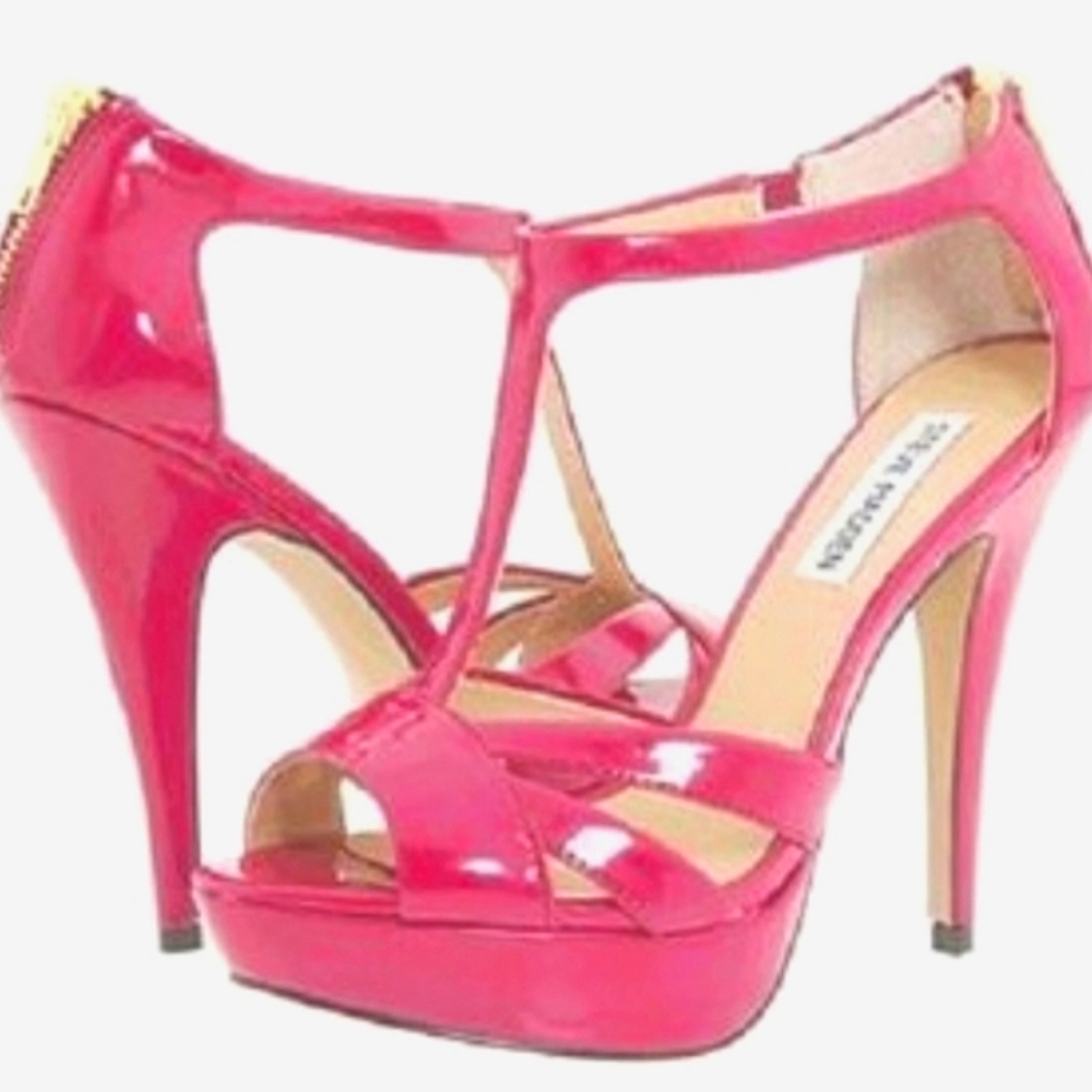 STEVE MADDEN Fuschia Pink Heels NEW NIB 8